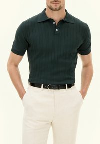 Oscar Jacobson BARTO STRIPE - Pikeepaita - sfumato green