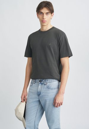 SOLID - Pamata T-krekls - black