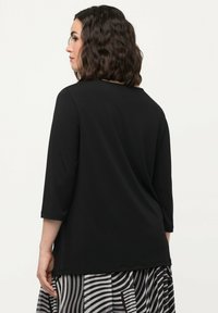 Ulla Popken Pitkähihainen paita - black