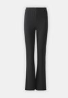 PCNIANNAH FLARED - Auduma bikses - black/cloud dancer