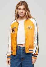 IKAJAN EMBROIDERED – Bomberjacks – golden ochre yellow