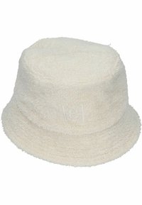 BUCKET  - Hut - nature