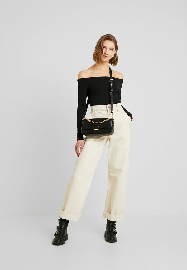 BASIC - Long sleeved top3