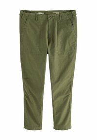 Pantalons verts en coton doux avec une coupe régulière, dotés de deux poches avant et d'un devant plat. Le tissu a une texture lisse.