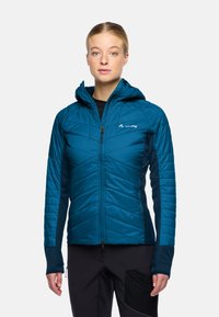 Teal zip-up jas met een capuchon, met een geborduurd ontwerp en contrasterende donkere mouwen. Voorkant rits en logo op de borst.