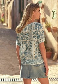 Next REGULAR FIT - Blouse - blue print