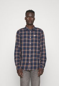 Wrangler POCKET SHIRT - Camicia - navy