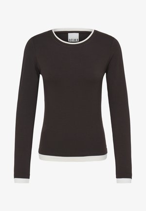 Czarna, dopasowana koszula z długim rękawem z białym obszyciem przy dekolcie, mankietach i u dołu, z etykietą marki ICHI wewnątrz kołnierzyka.