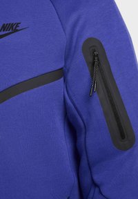 M NK TCH FLC FZ WR HOODIE - Cardigan - deep night/(black)