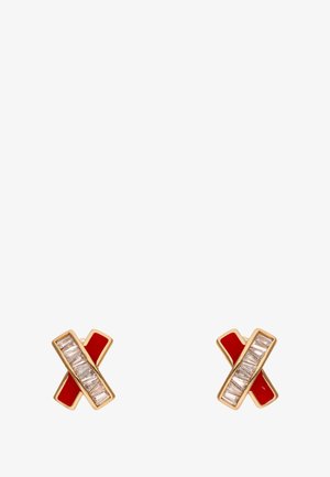 Arany X alakú fülbevalók piros zománc díszítéssel és egy sor áttetsző, téglalap alakú kővel a közepén.