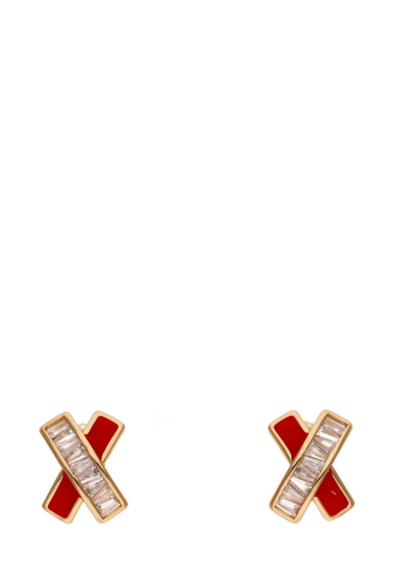Zlaté náušnice ve tvaru písmene X s červenými smaltovými akcenty a řadou průhledných obdélníkových kamenů zasazených uprostřed.