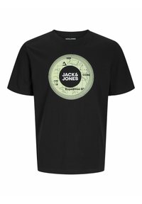 Zwarte katoenen t-shirt met een cirkelvormige groene graphic met de tekst "JACK & JONES," "CORE," en "Expedition 9." Korte mouwen en rechte zoom.