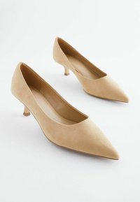 Next FOREVER COMFORT KITTEN COURT REGULAR/WIDE FIT - Pantofi clasici cu toc - camel natural