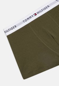 Tommy Hilfiger TRUNK 3 PACK - Underkläder - indigo/magma/olive