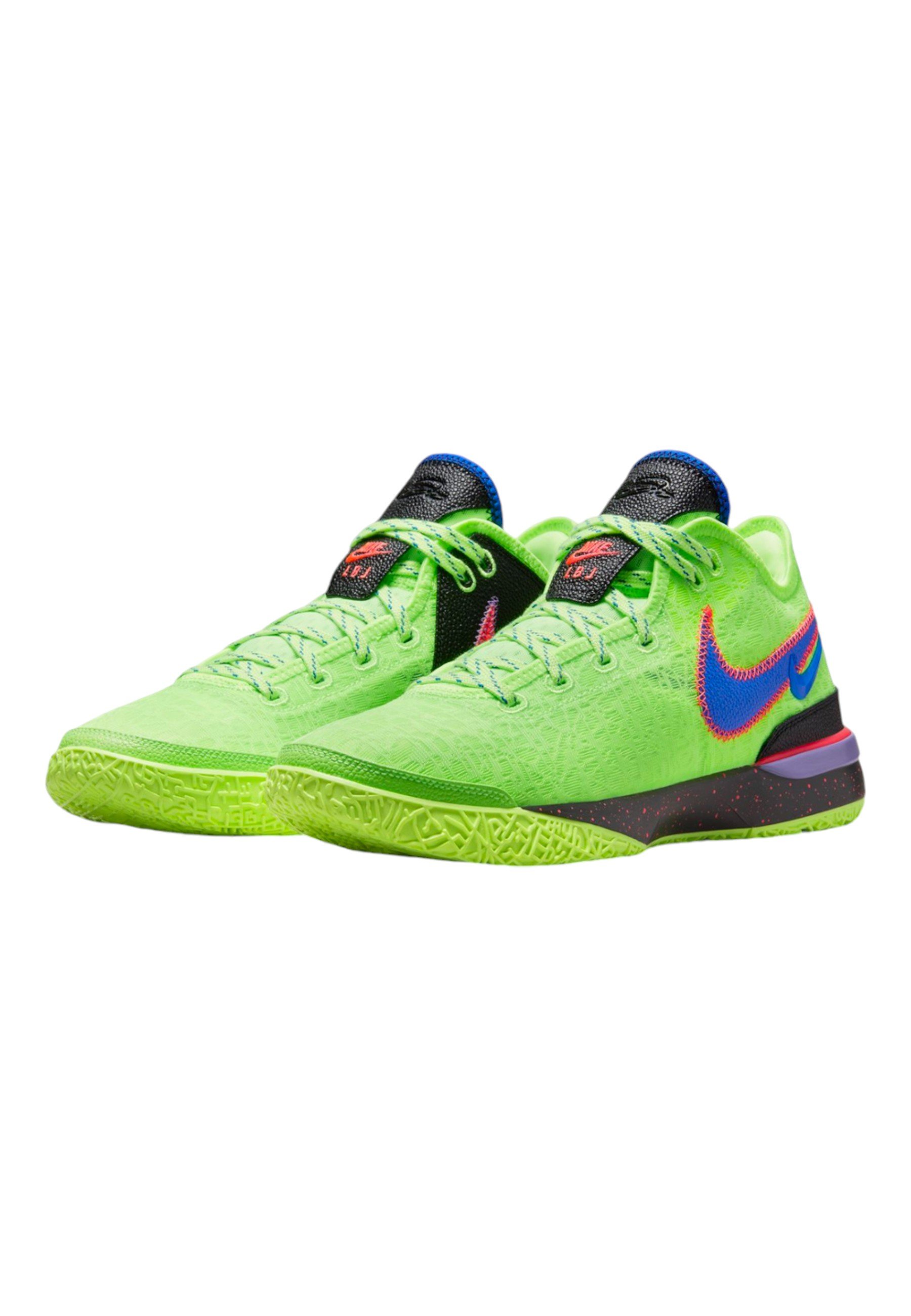 lebron basketball shoes green
