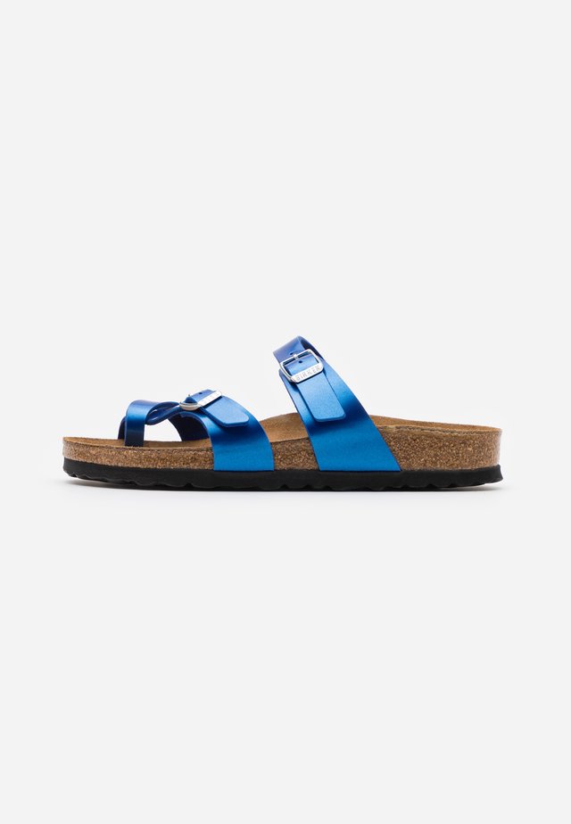 MAYARI - Sandalias de dedo - electric metallic ocean