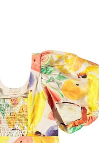 Rypistetty mekko, jossa on värikäs hedelmäkuvio keltaisena, oranssina ja purppurana. Yksi puffihihainen lisää volyymiä; sileä kankaan rakenne.