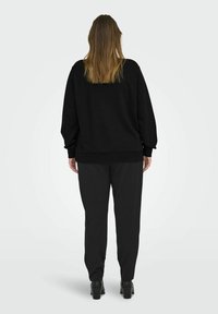 ONLY Carmakoma CARXMAS LIFE LS O-NECK - Sportinis megztinis - black