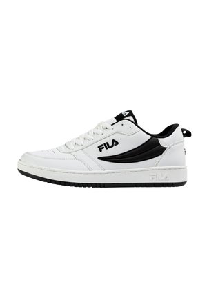 Sneaker FILA basse bianche e nere con chiusura frontale con lacci, logo nero sul lato e dettagli della suola neri.