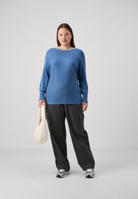 ONLY Carmakoma CARNEW ADALINE - Svetr - coronet blue melange