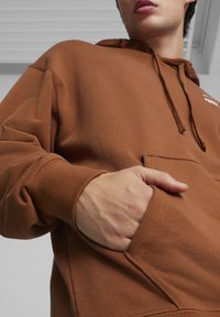 Puma BETTER CLASSICS - Kapucni - teak