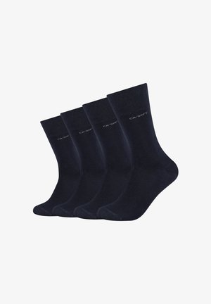 Cuatro pares de calcetines de un suave y elástico material en un oscuro tono azul marino. Cada calcetín cuenta con un puño acanalado y un branding sutil en el lateral.