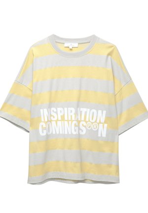 PULL&BEAR STRIPED - Print T-shirt - light yellow