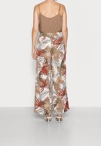 Esprit Collection Kalhoty - pink