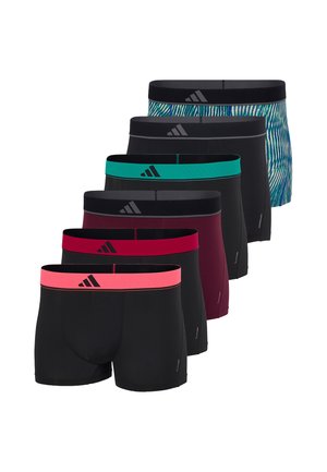 Six paires de boxers pour hommes en noir avec des ceintures de différentes couleurs, dont rose, rouge, bordeaux, bleu sarcelle, gris et bleu à motifs.