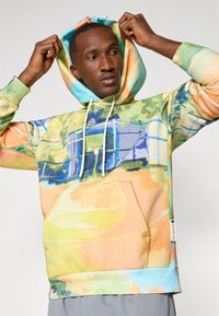 Nike Performance STANDARD ISSUE AOP HOODIE Hoodie