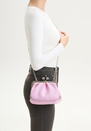 Seidenfelt, SEIDENFELT BAGS FYN POUCH - Clutch - light lilac