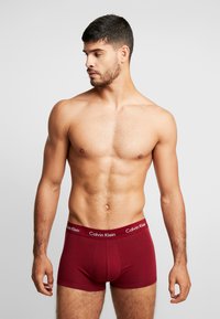 Calvin Klein Underwear LOW RISE TRUNK STRETCH 3 PACK - Cuecas boxer - dark blue/dark red/mottled dark grey
