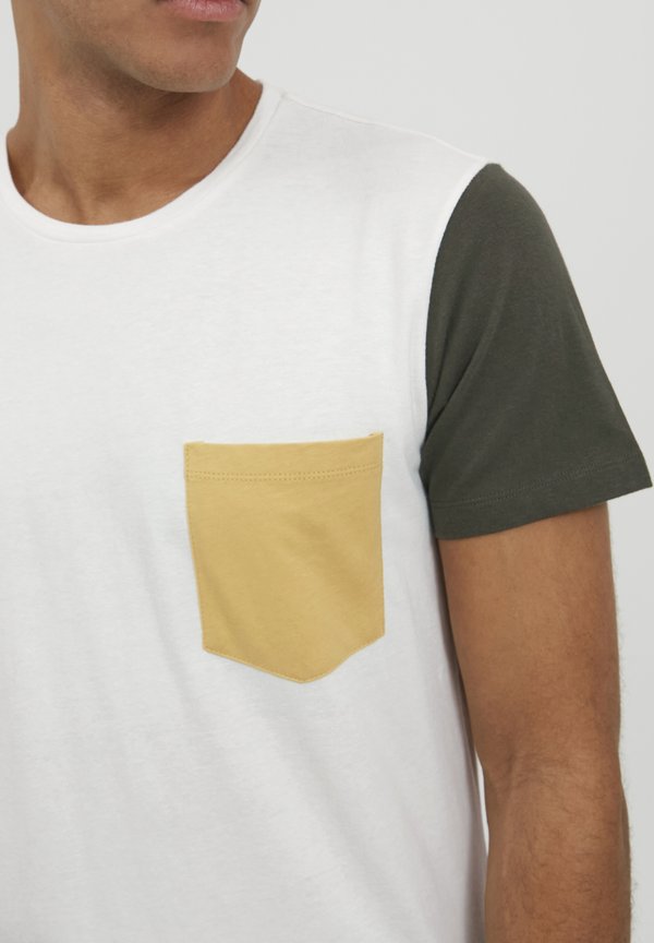 BHLAMBERTO - Print T-shirt - egret2