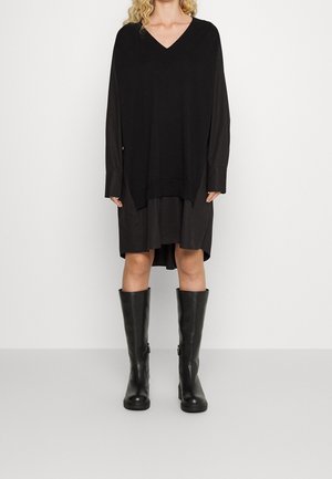 Strickkleid - black