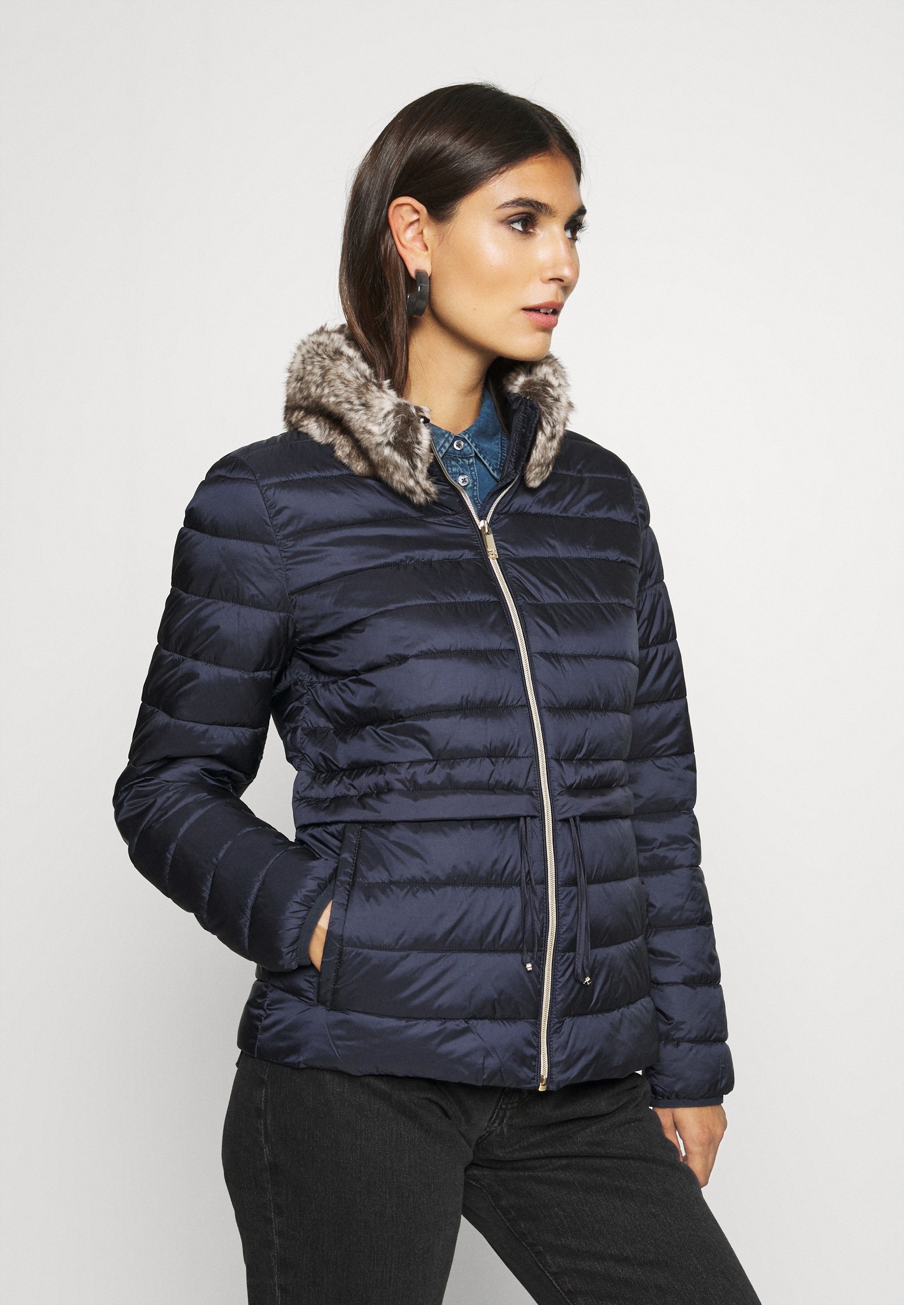 Esprit Collection THINSU Lett jakke navy Zalando.no edc by Esprit JACKET Lett jakke navy Zalando.no