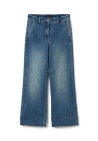 Jeans de mezclilla azul de pierna ancha con un lavado descolorido, que cuentan con bolsillos frontales, cierre de botones y detalles de dobladillo enrollado. Diseño clásico de cinco bolsillos.