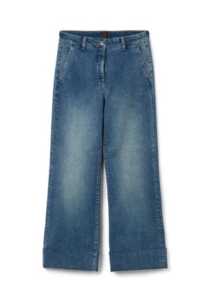 Jeans in denim blu a gamba larga con una finitura sbiadita, dotati di tasche frontali, chiusura con bottone e orli arrotolati. Design classico a cinque tasche.