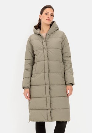 Long, padded coat in olive green with a hood, featuring horizontal quilted sections and side pockets. Zipper and snap closure.