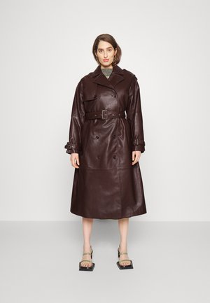 EDITION GRAF - Leather jacket - brown