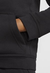 Nike Sportswear Luvtröja - black/light smoke grey