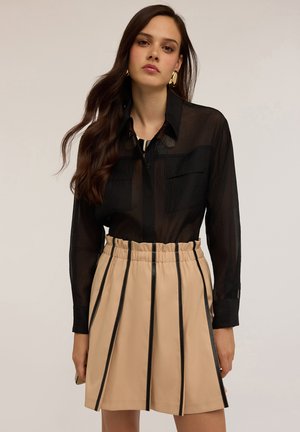 CON BORDATURE - Gonna a pieghe - beige