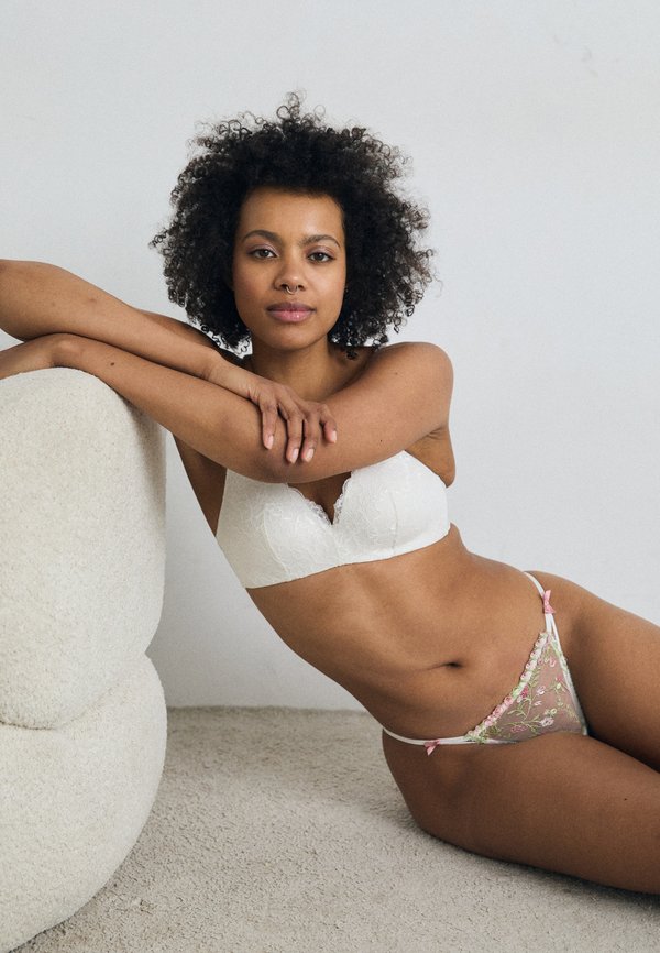 ROSIE THONG - Thong3