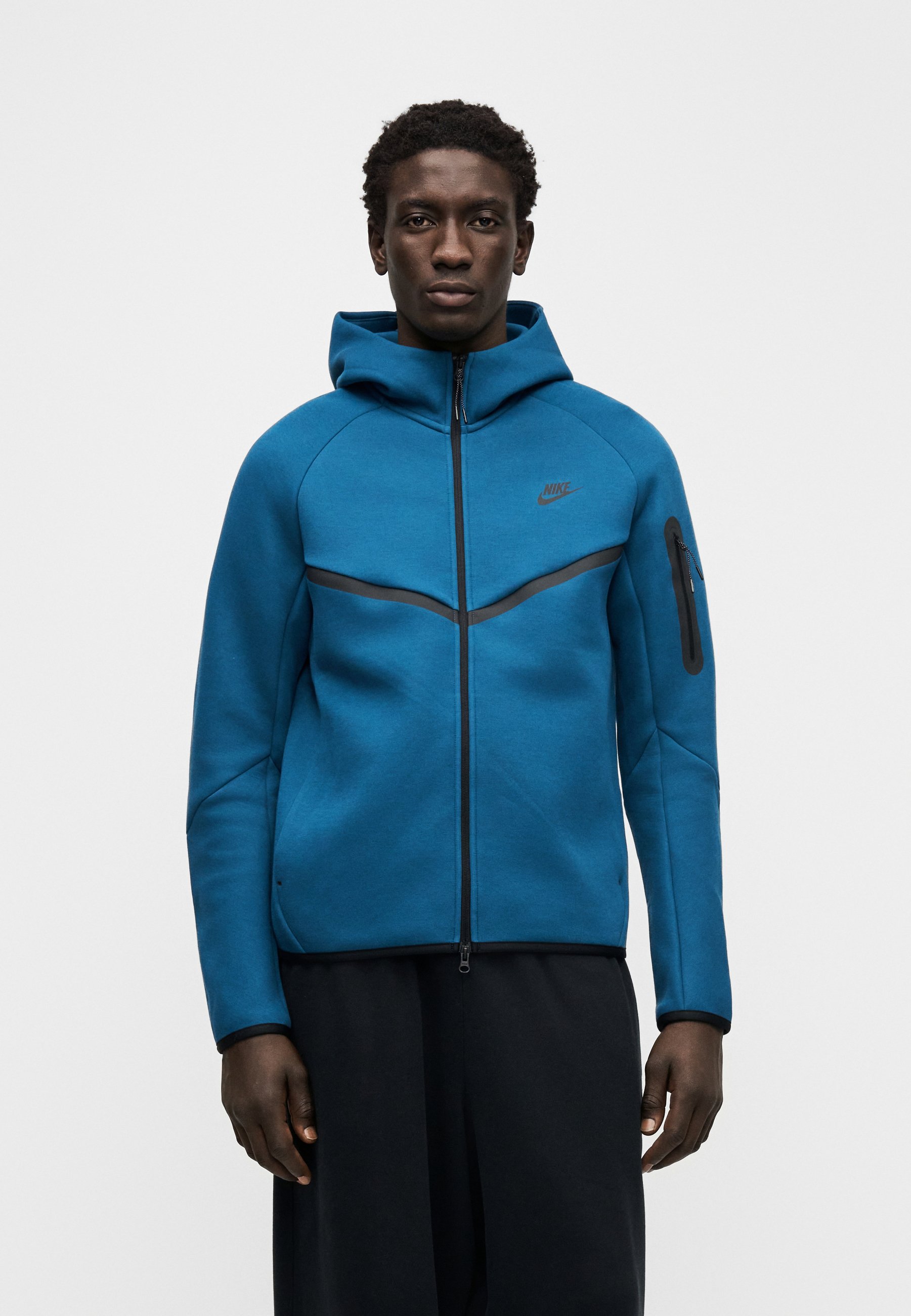 nike sportswear court hoodie
