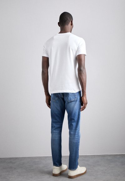 Tiger of Sweden PISTOLERO - Jeans Tapered Fit - medium blue