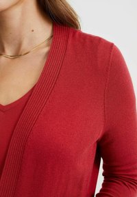 WE Fashion Strickjacke - light red