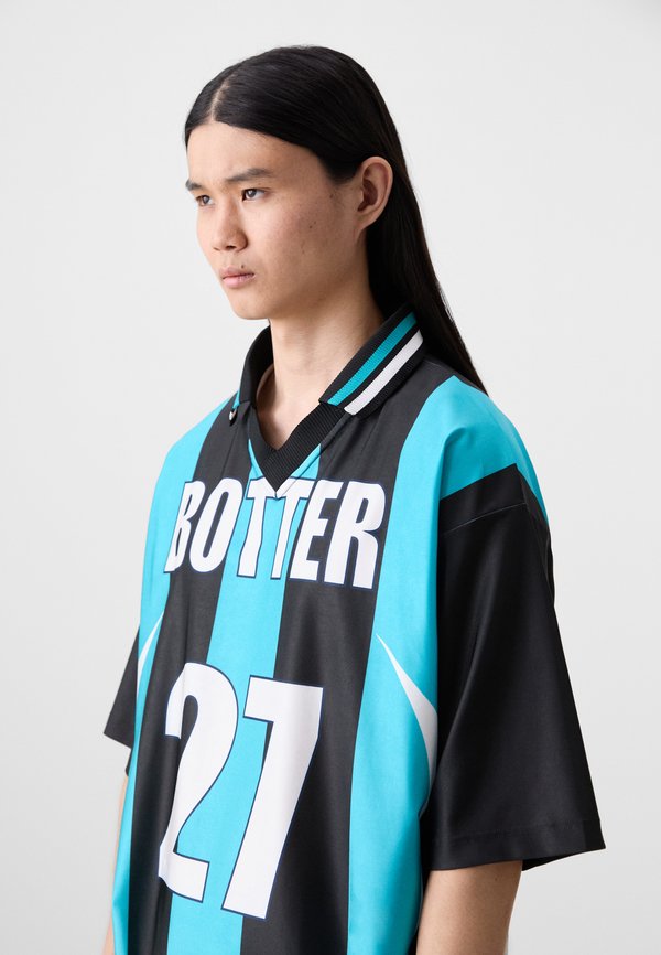 REVERSE SOCCER TEE - Polo shirt2