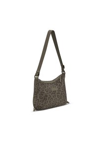 Graue Umhängetasche mit verstellbarem Riemen und dezentem Leopardenmuster, mit Reißverschluss und kleinem Logo-Patch vorne.