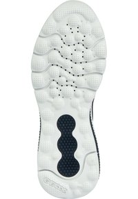 Biała gumowa podeszwa buta z teksturowanymi wzorami, z okrągłymi i owalnymi wgłębieniami oraz otworami wentylacyjnymi dla lepszej cyrkulacji powietrza.