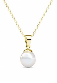 Collana in oro con un pendente di perla bianca rotonda, caratterizzato da una superficie liscia e una finitura lucida.