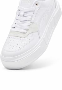 Puma CALI COURT MATCH - Tenisky - white rosebay